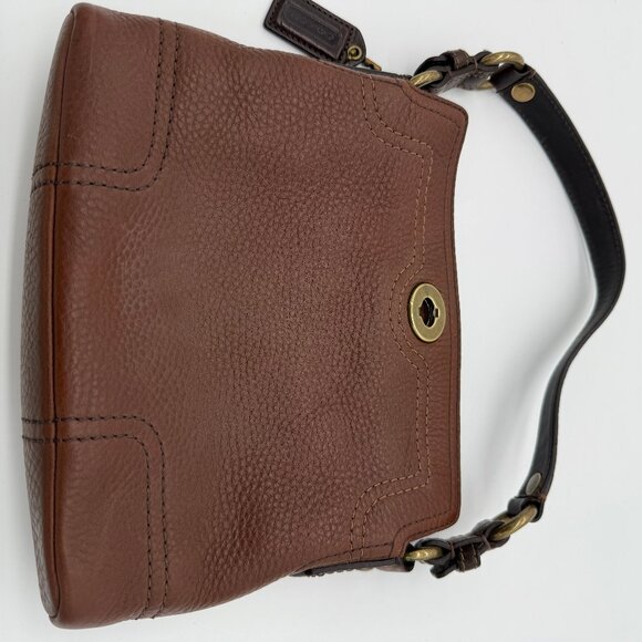 Classic Coach Brown Pebbled Leather Purse C0769-10946 Brass Hardware Turn Lock - Picture 5 of 13